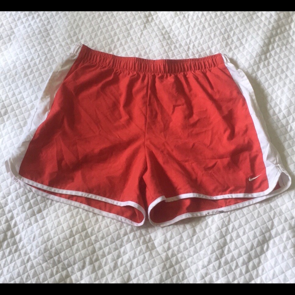 Women Athletic Wear Nike Shorts
